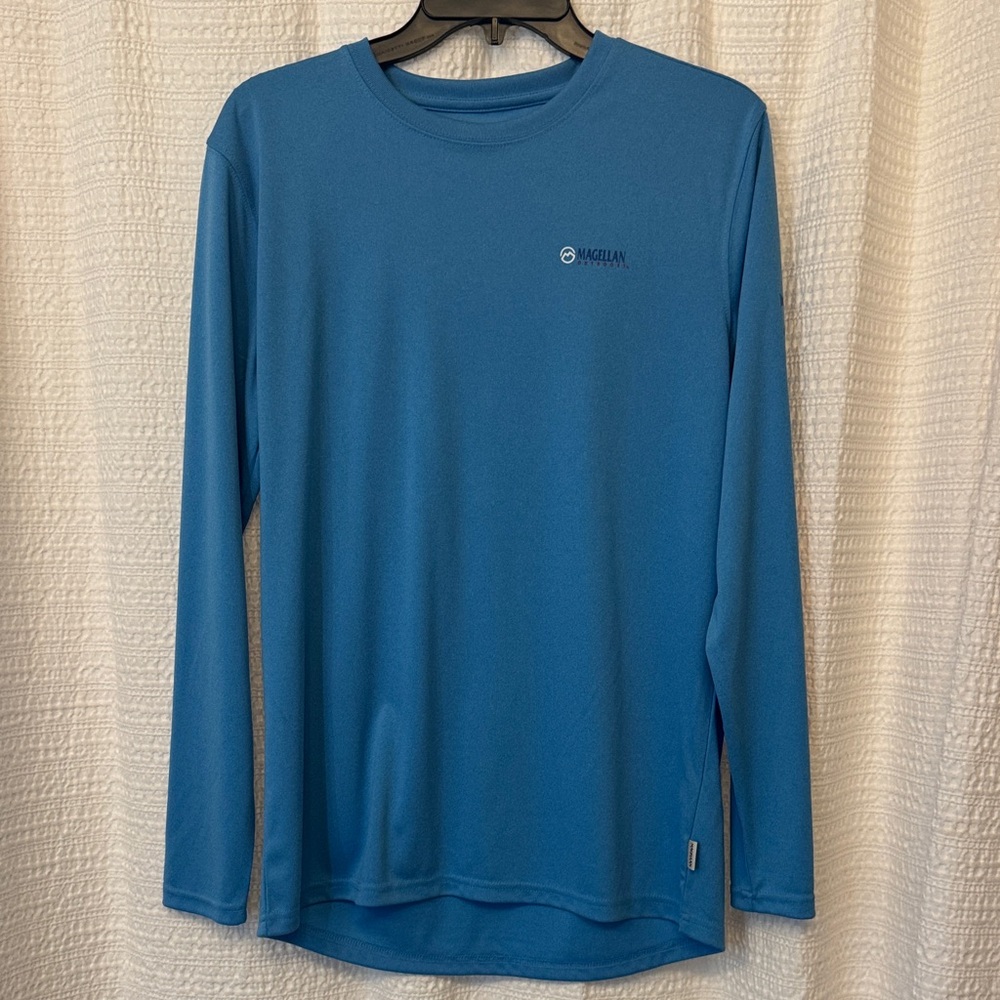 Magellan Outdoors Men's Blue Long Sleeve Shirt
